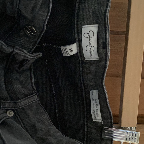 Jessica Simpson Jeans Size 16 - Picture 2 of 3